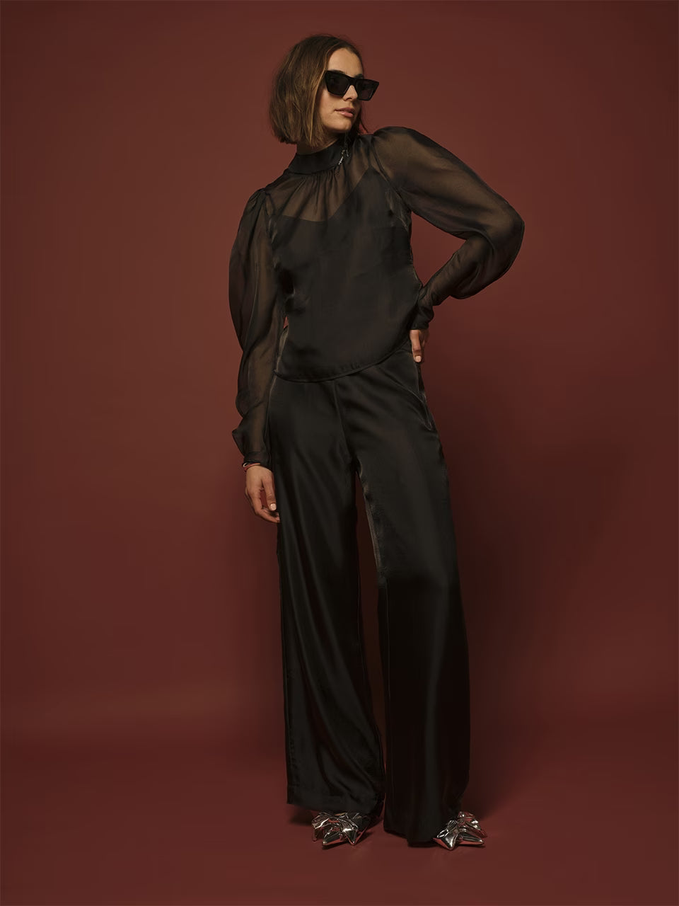 Ocean Puffy Sleeve Top Raven