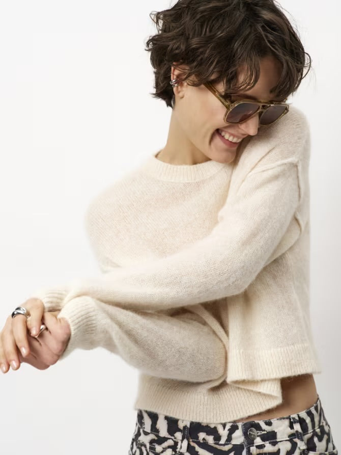 Ariama Crewneck Sweater Milk Oatmeal Cream
