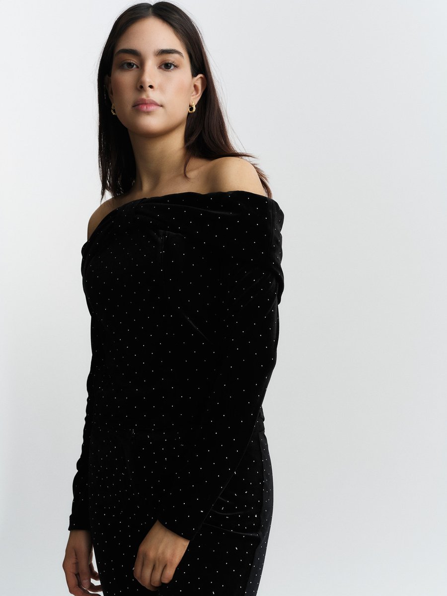 Tale Stud Velour Top Black