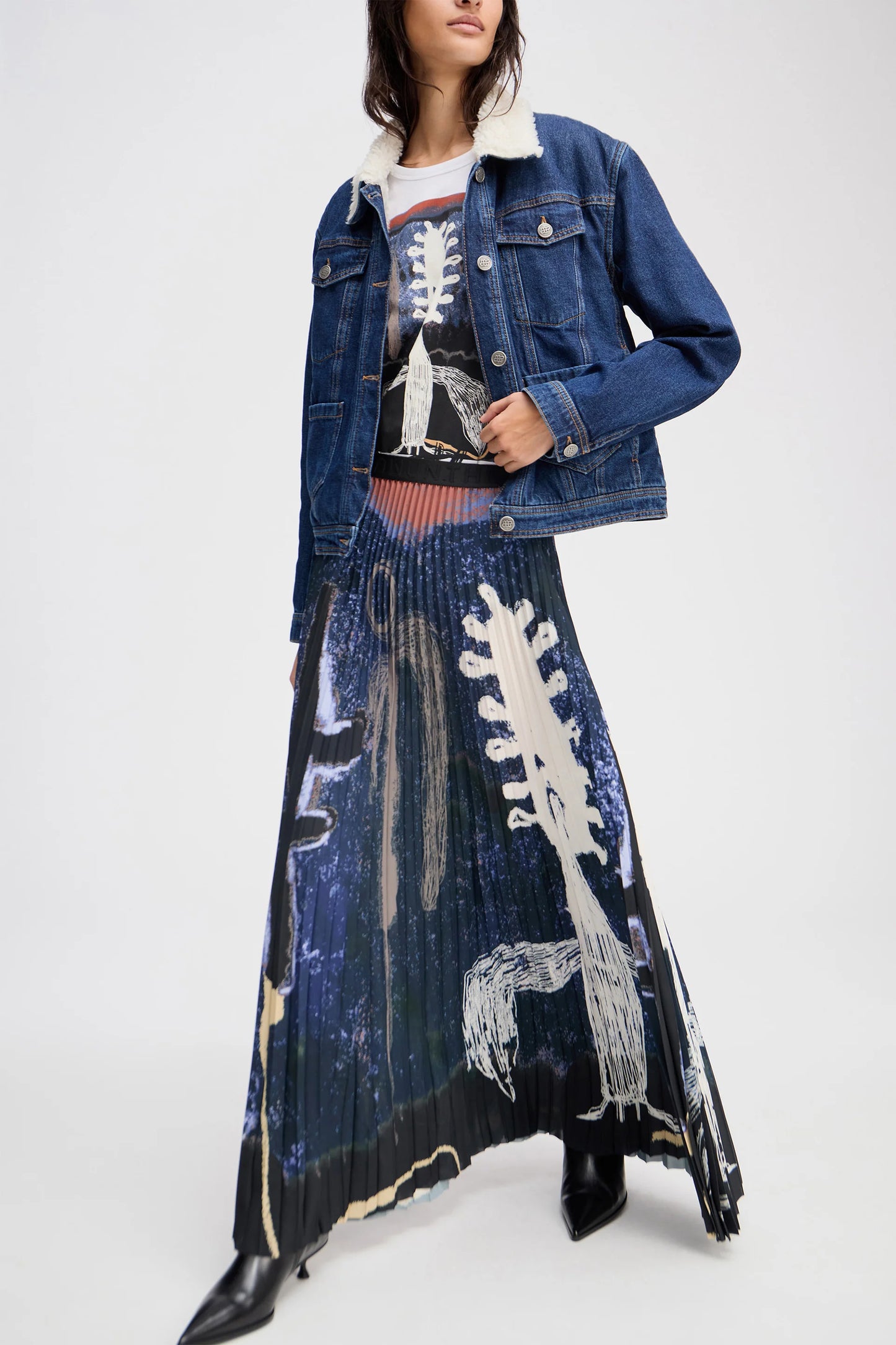 Taulla Skirt Navy