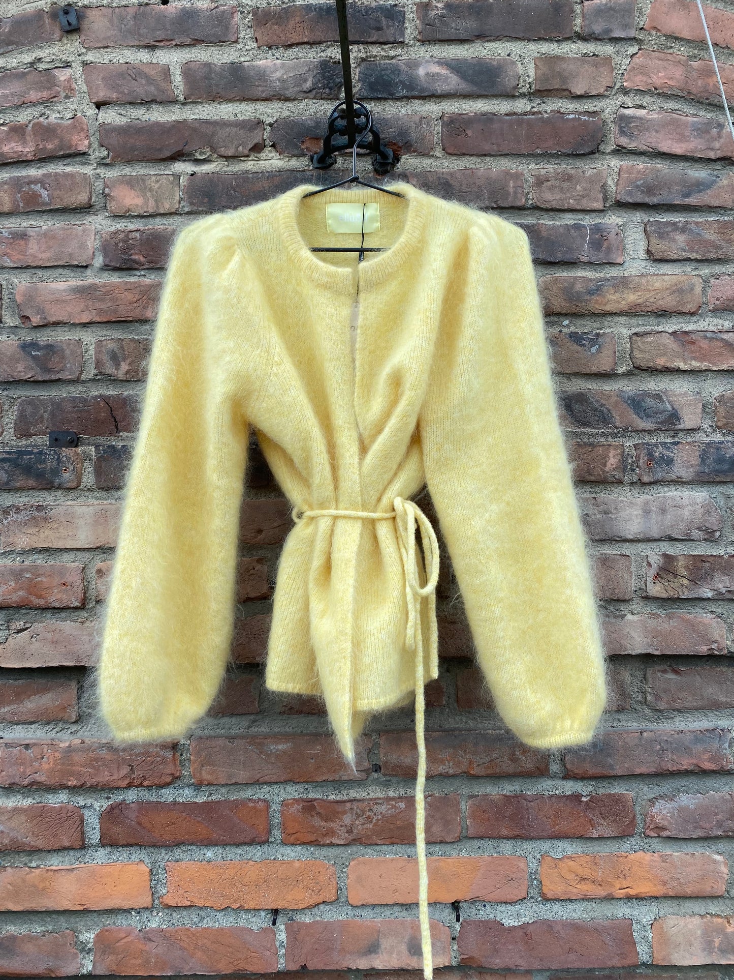 Fredrikke Chunky Cardigan Yellow