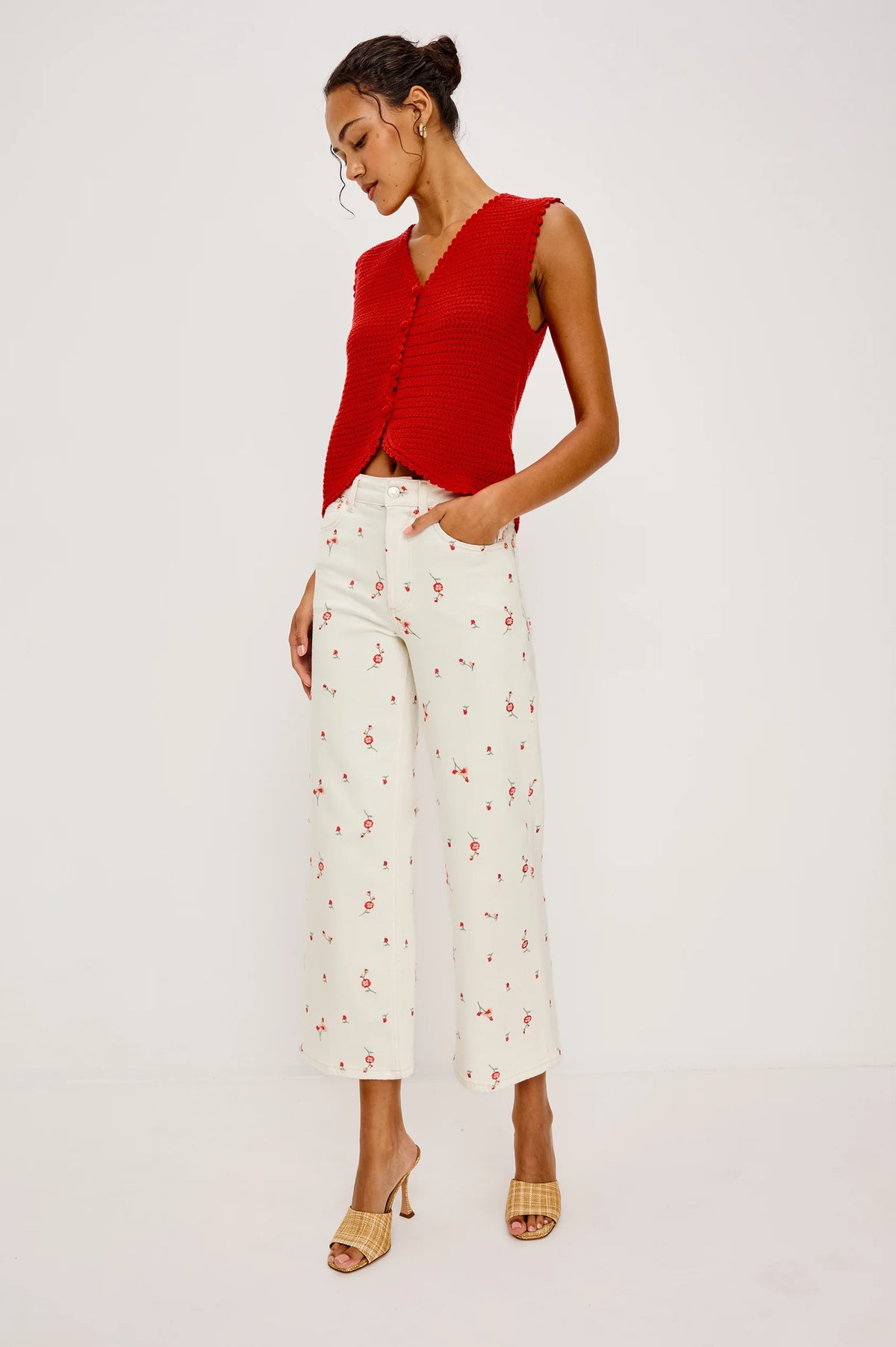 Calypso Vest Scarlet
