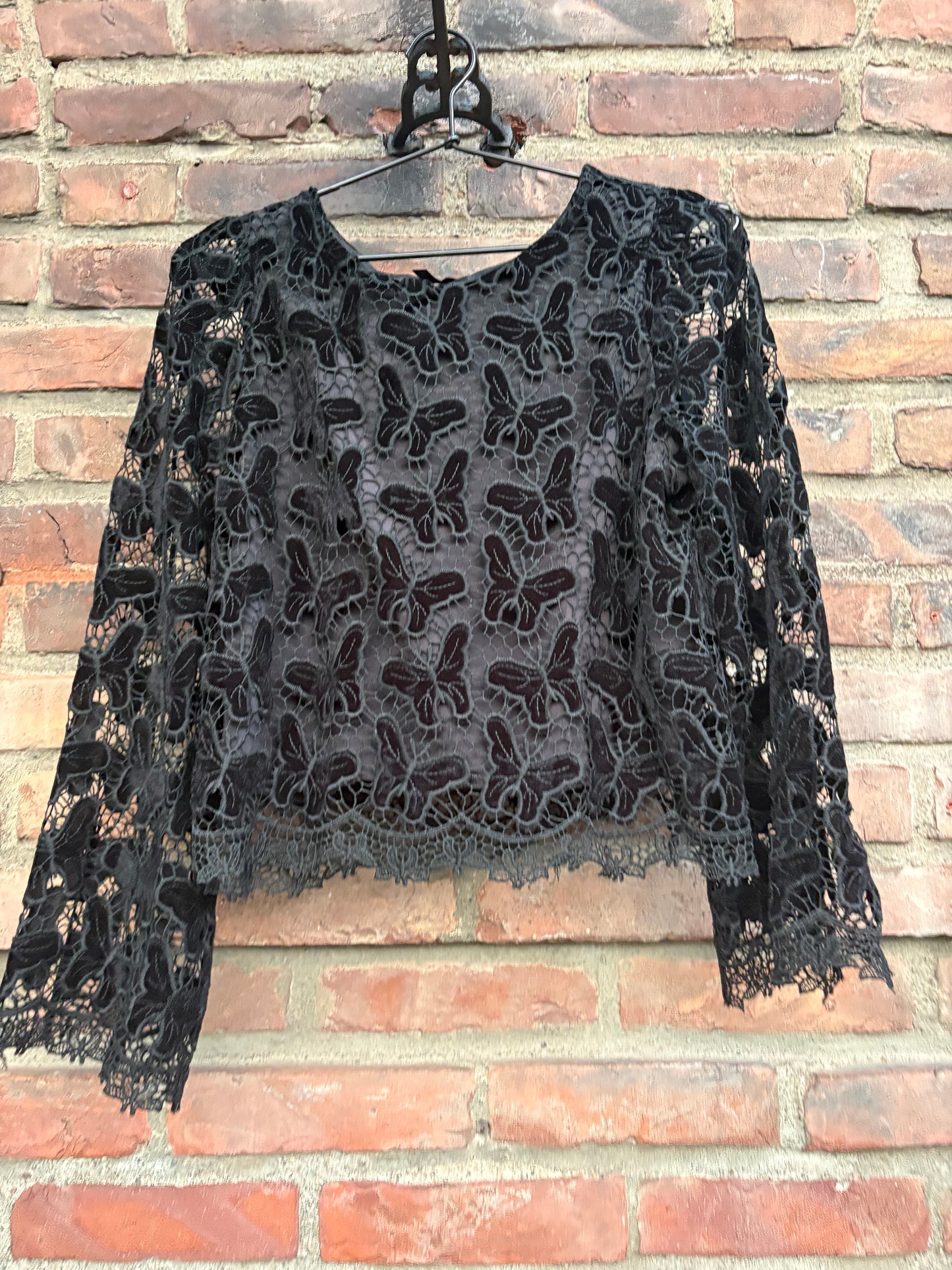 Butterfly Top Black
