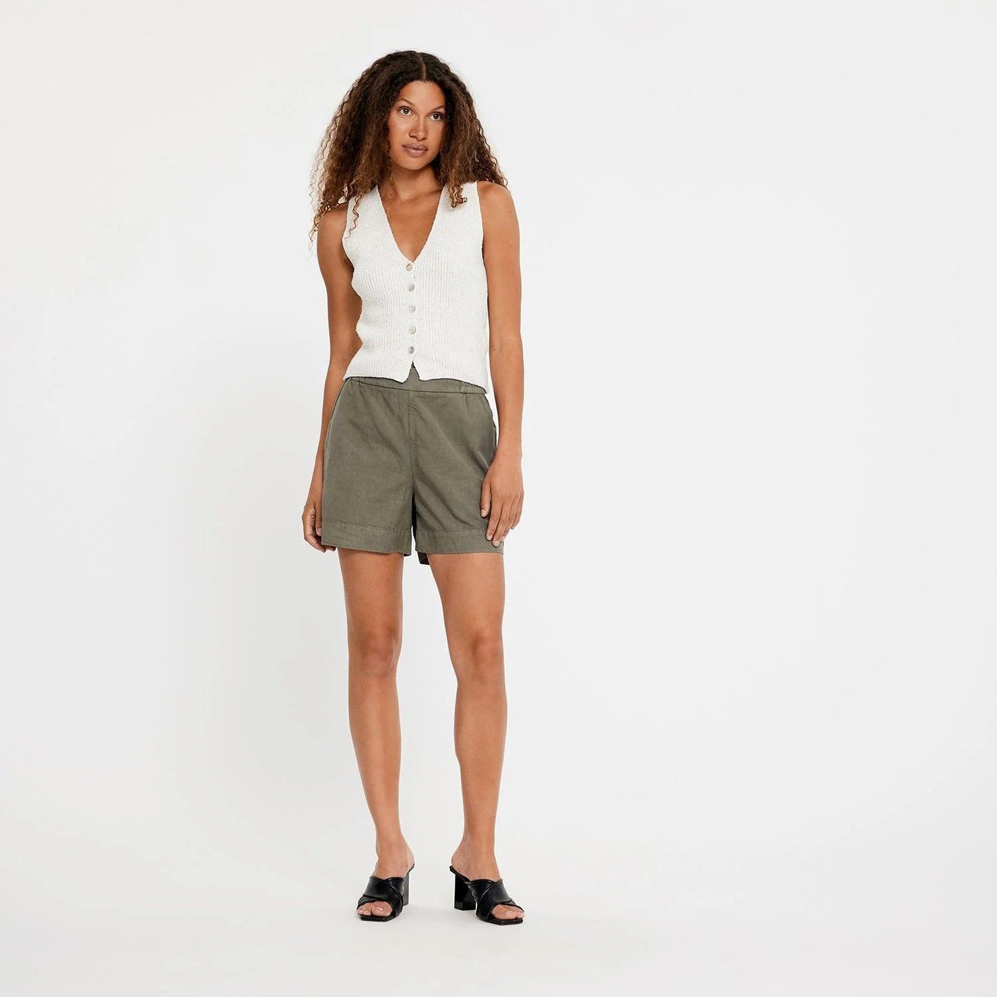 Agnes Shorts Smokey Olive - No22 Damplassen