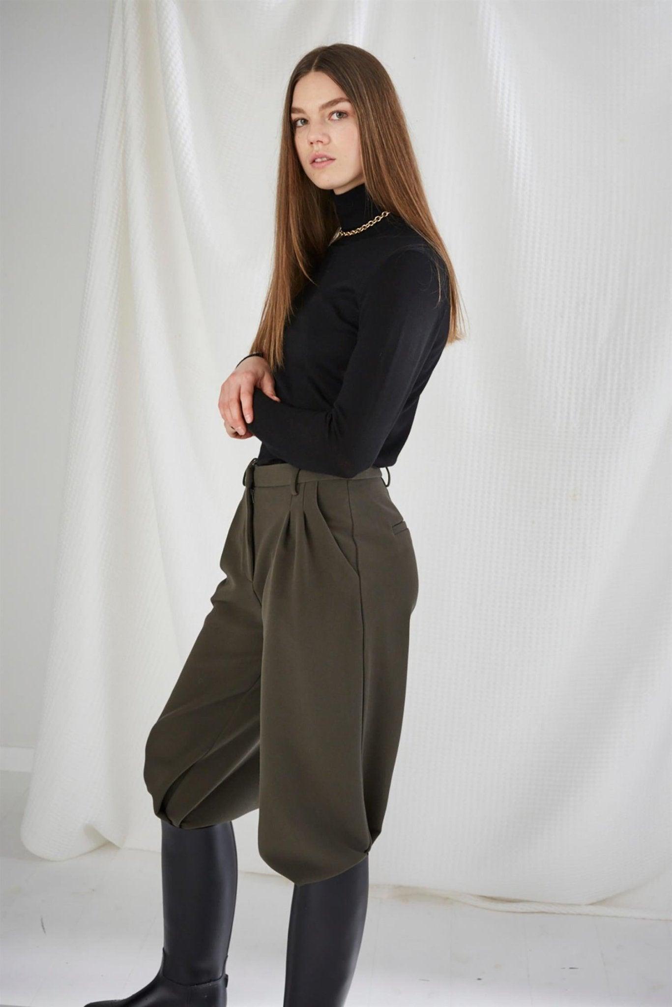 Aza Neck New Black - No22 Damplassen
