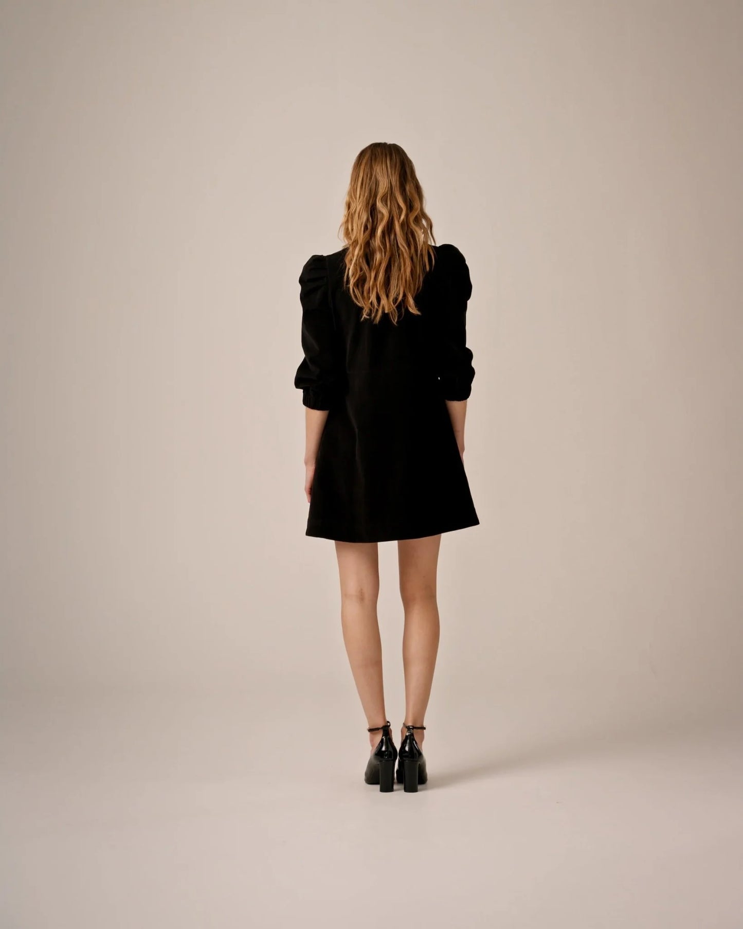 Baby Cord Collared Dress Black - No22 Damplassen