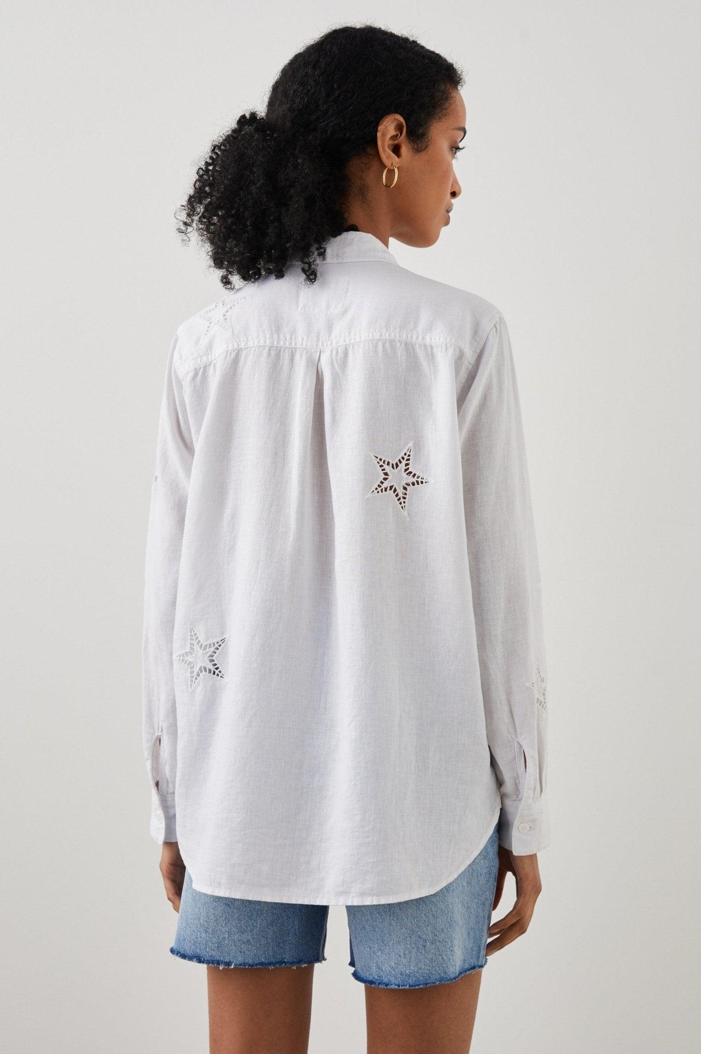 Charli Shirt White Eyelet Stars - No22 Damplassen