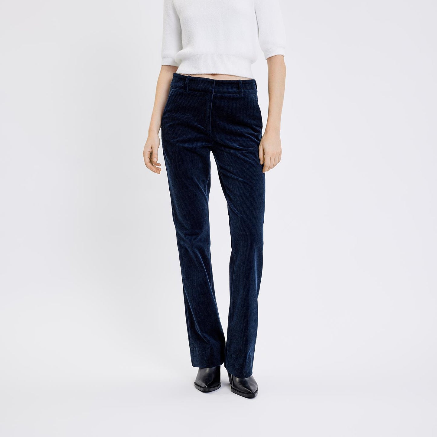 Clara Corduroy Dark Blue - No22 Damplassen