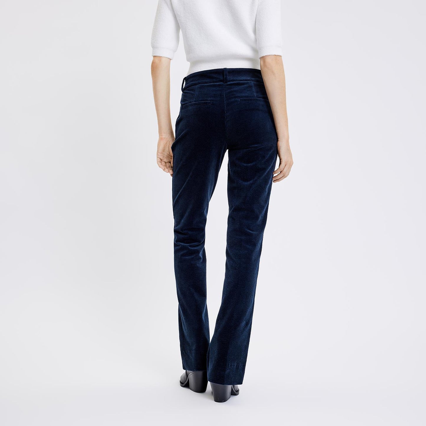 Clara Corduroy Dark Blue - No22 Damplassen