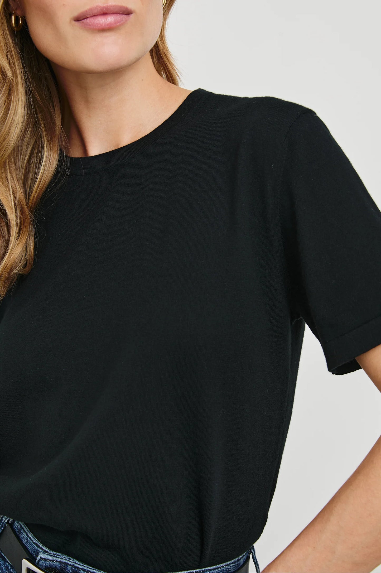 Cotton Cashmere Short Sleeve Tee Black - No22 Damplassen