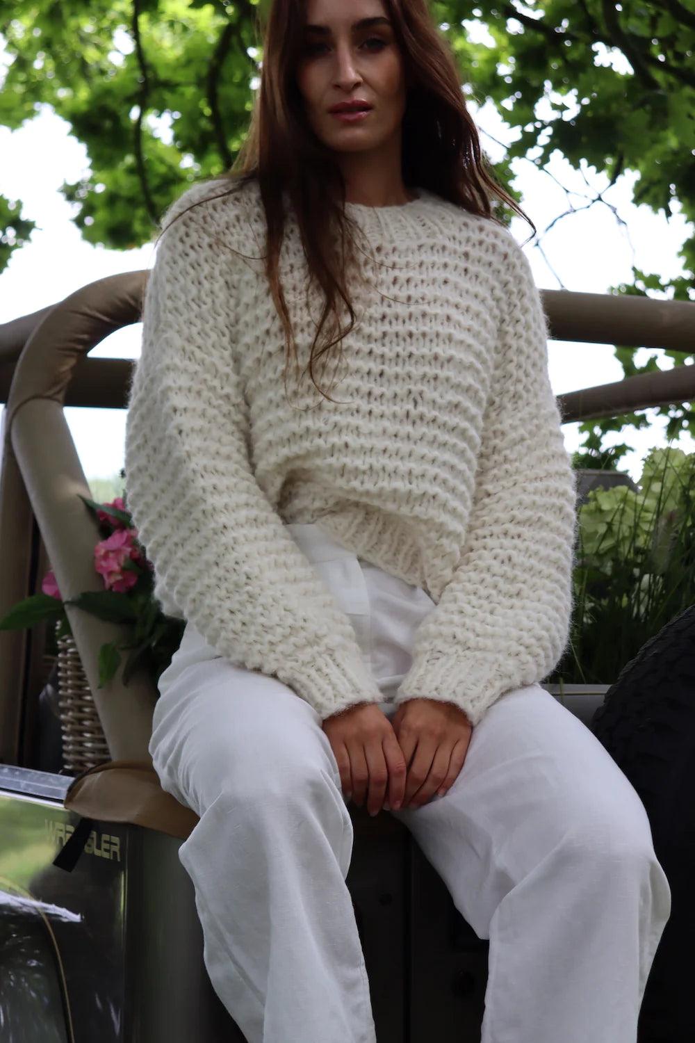Dahlia Sweater Off White - No22 Damplassen
