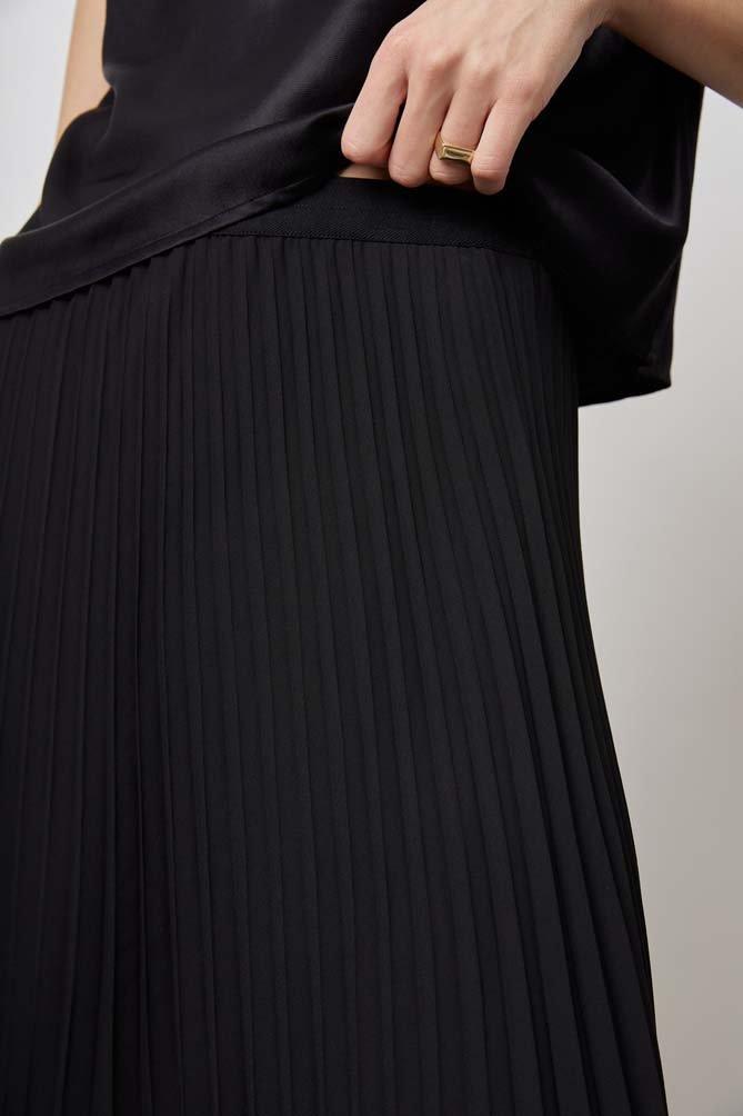 Delphine Skirt Black - No22 Damplassen