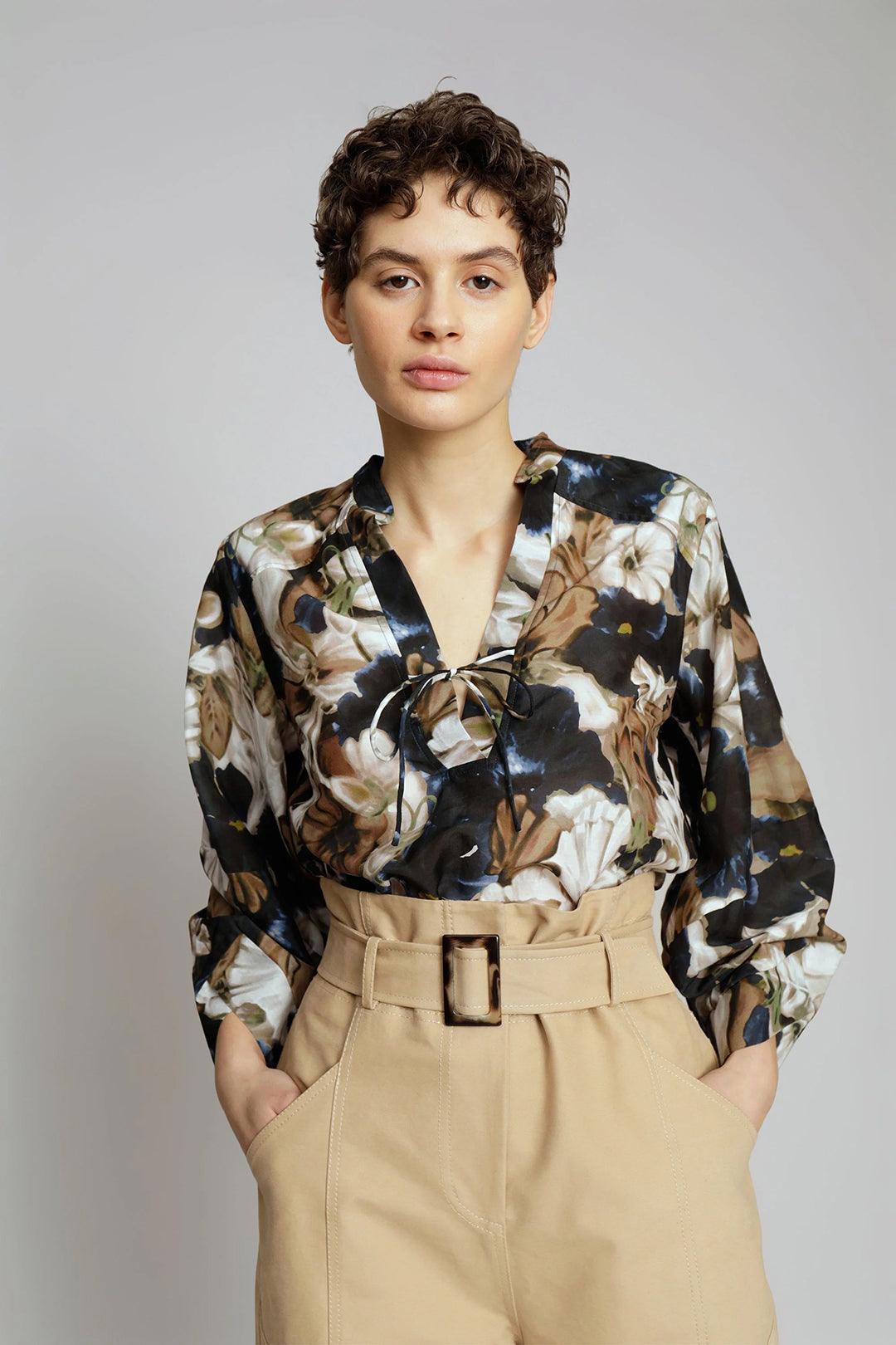 Elevate Top Camel - No22 Damplassen