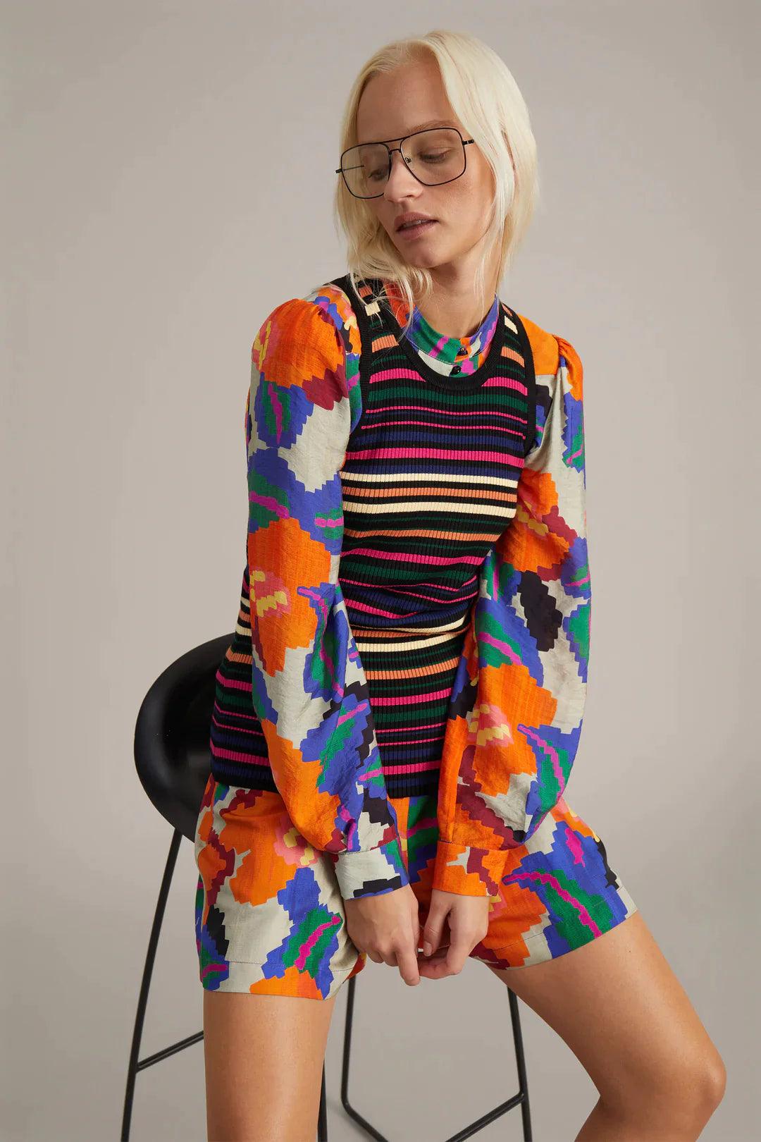 Giella Top Orange - No22 Damplassen