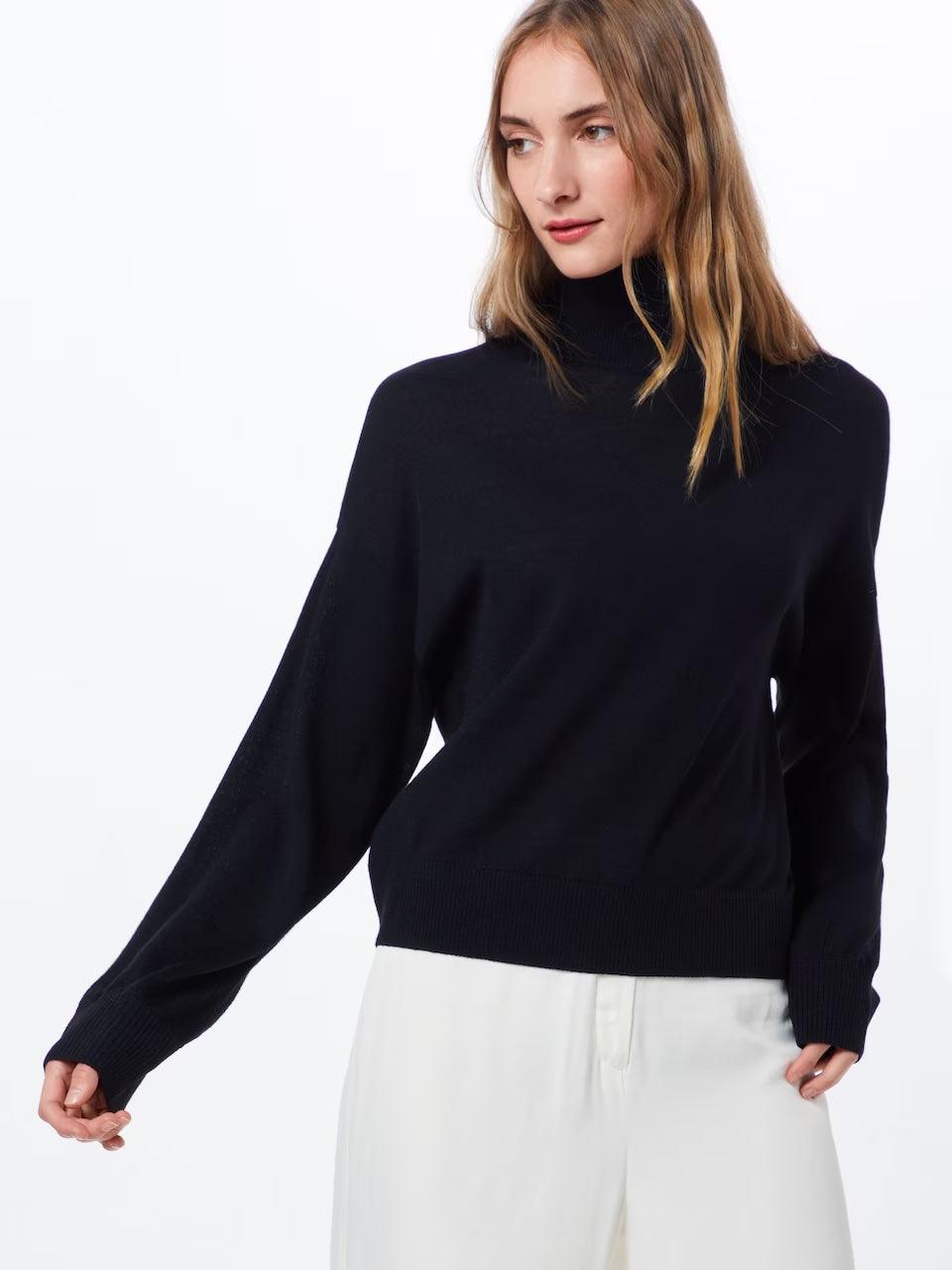 Jennifer Turtleneck Black - No22 Damplassen