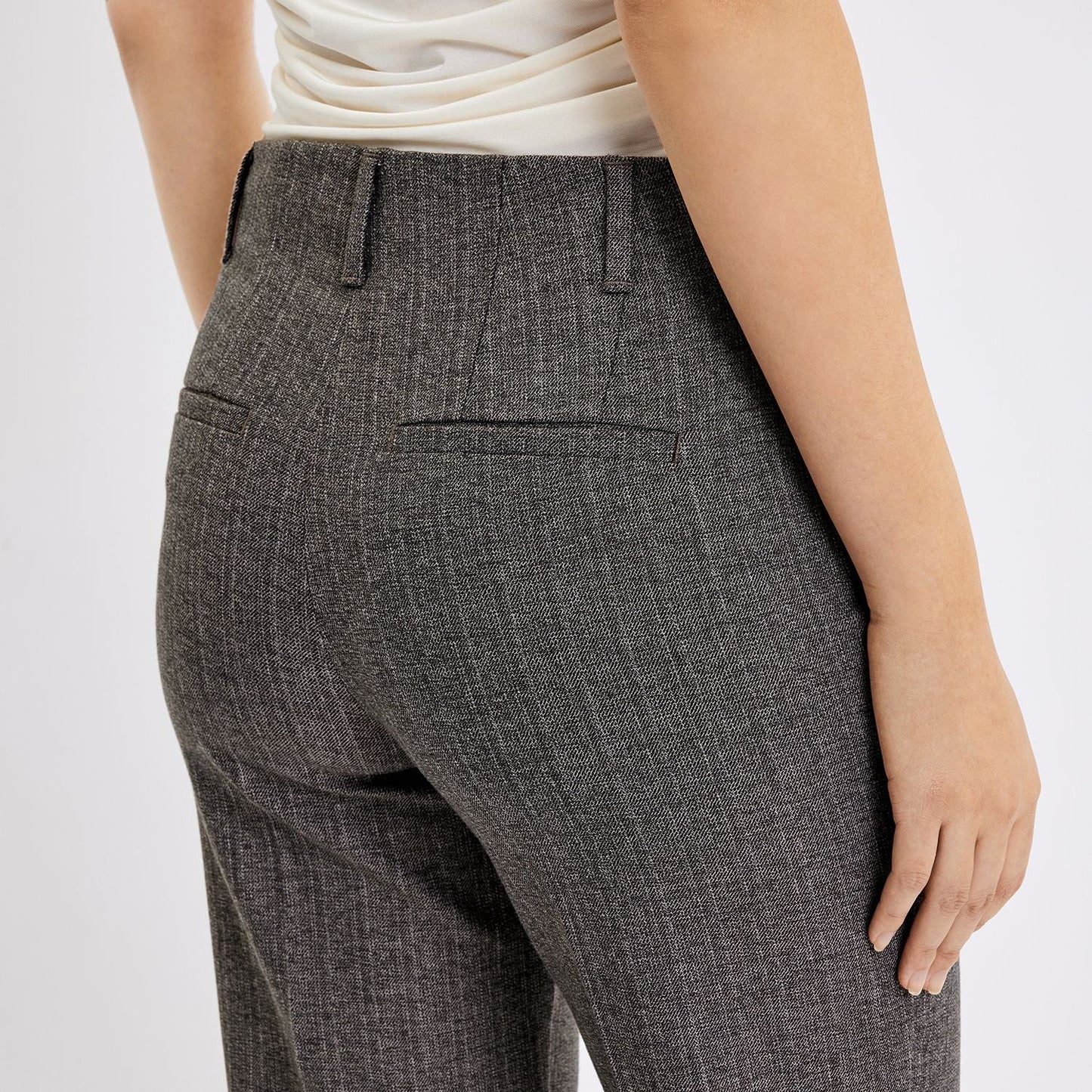 Julia Cool Taupe Melange - No22 Damplassen