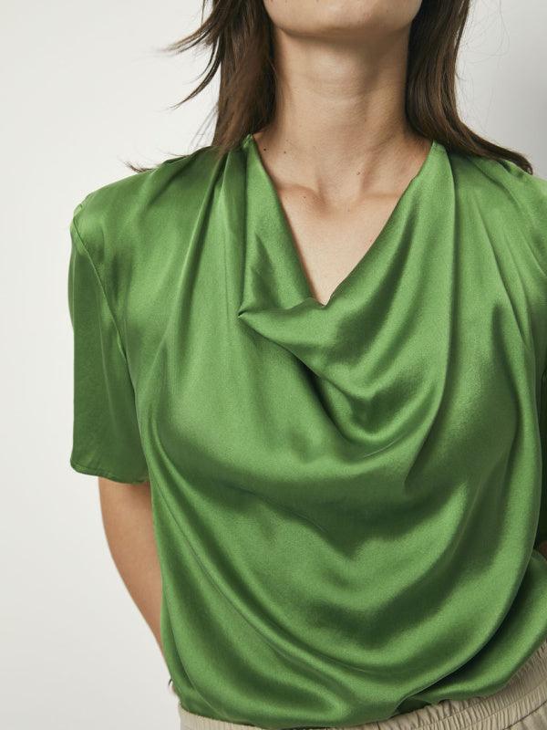 Keswick Silk Drapey Top Basil Green - No22 Damplassen