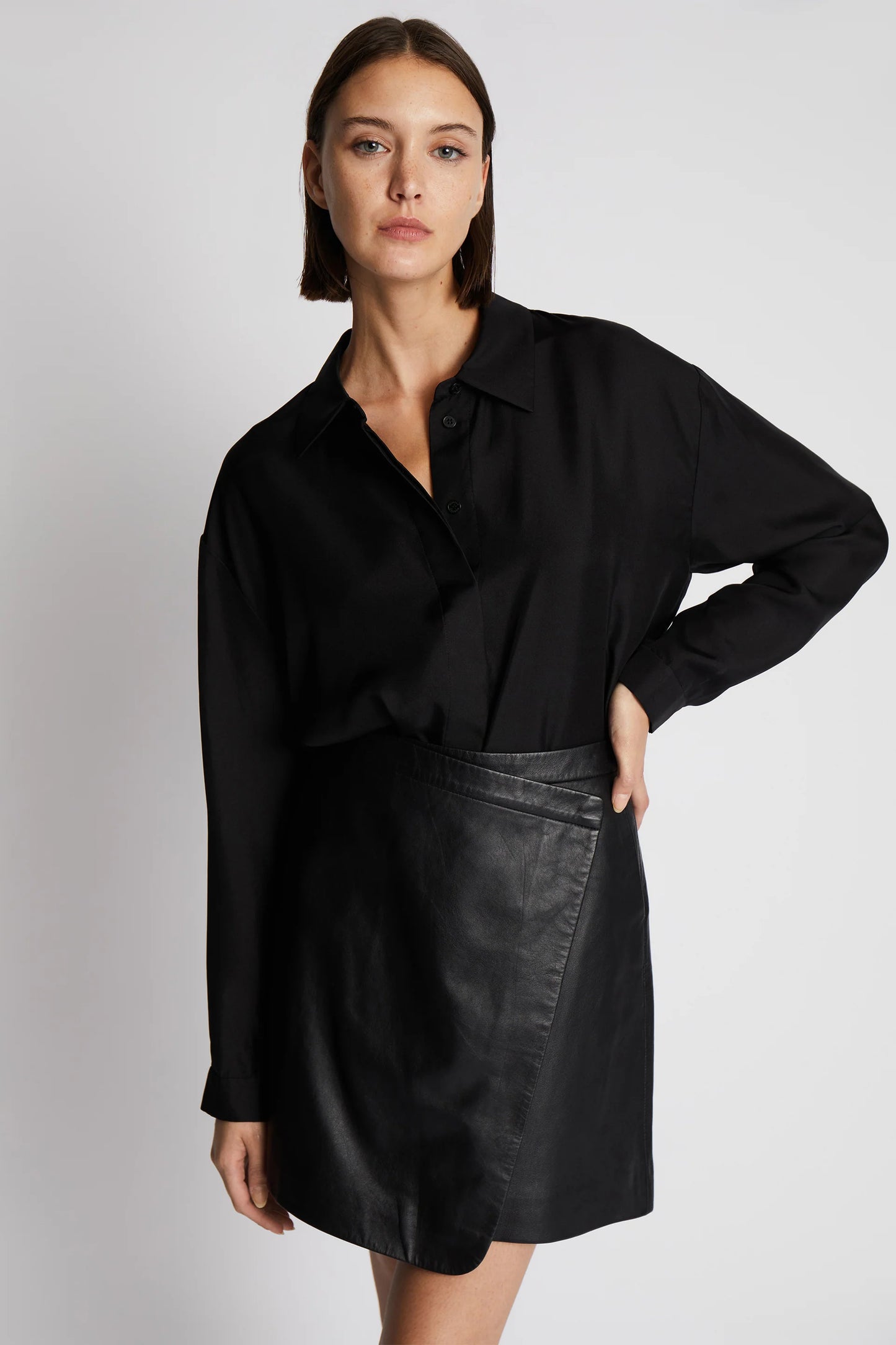 Lalalu Blouse Black - No22 Damplassen
