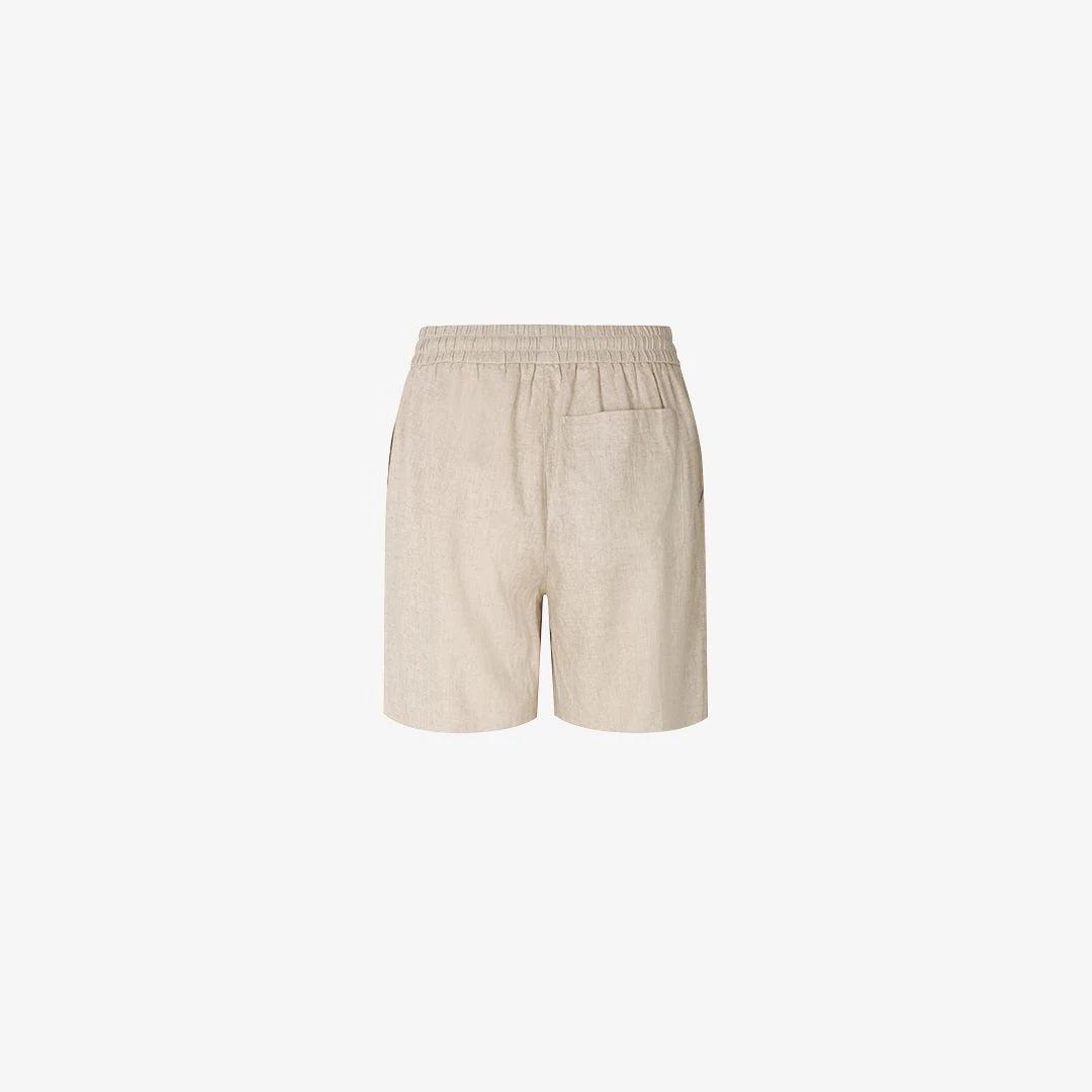 Beige shorts med elastisk linning og baklomme, dameklær moteriktig stil