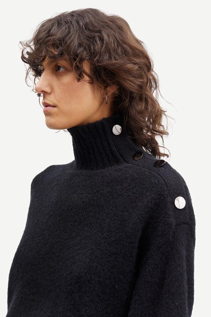 Mandie Mock Neck Black - No22 Damplassen