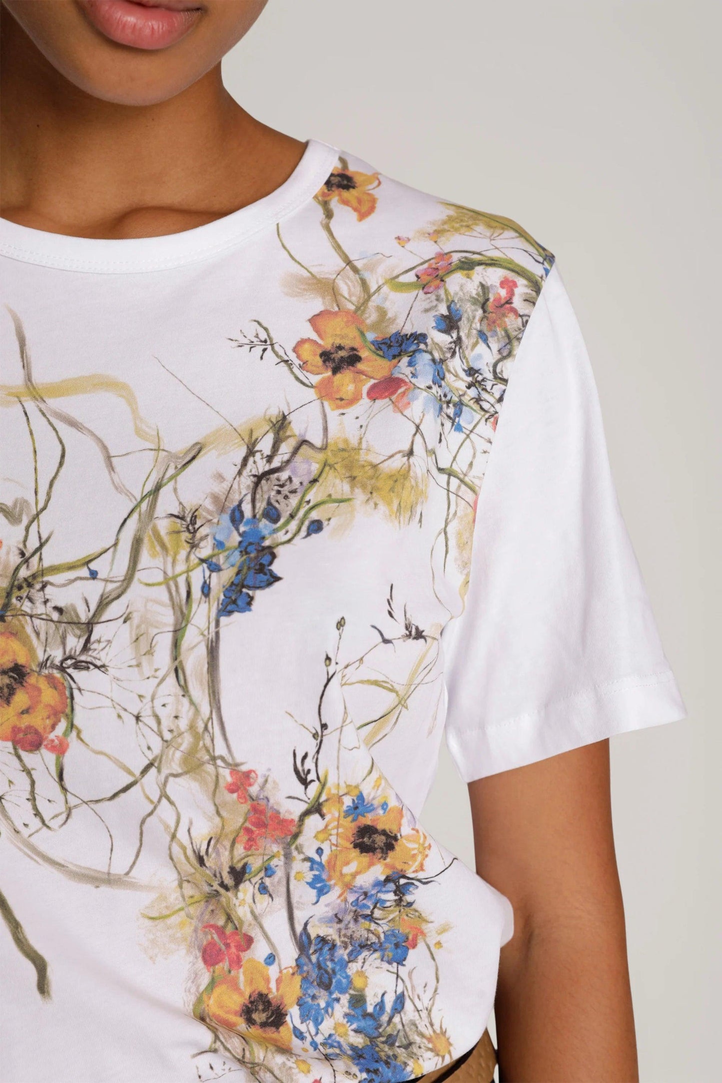 Marsiela Tee White - No22 Damplassen