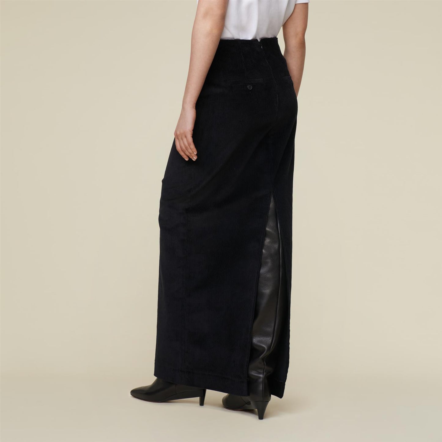 New Skarlett Luton Skirt Black - No22 Damplassen