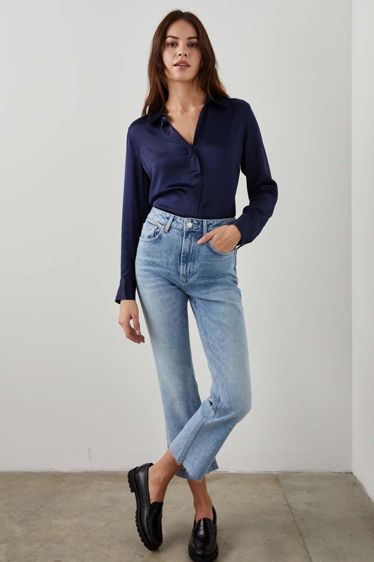 Nissa Shirt Navy - No22 Damplassen