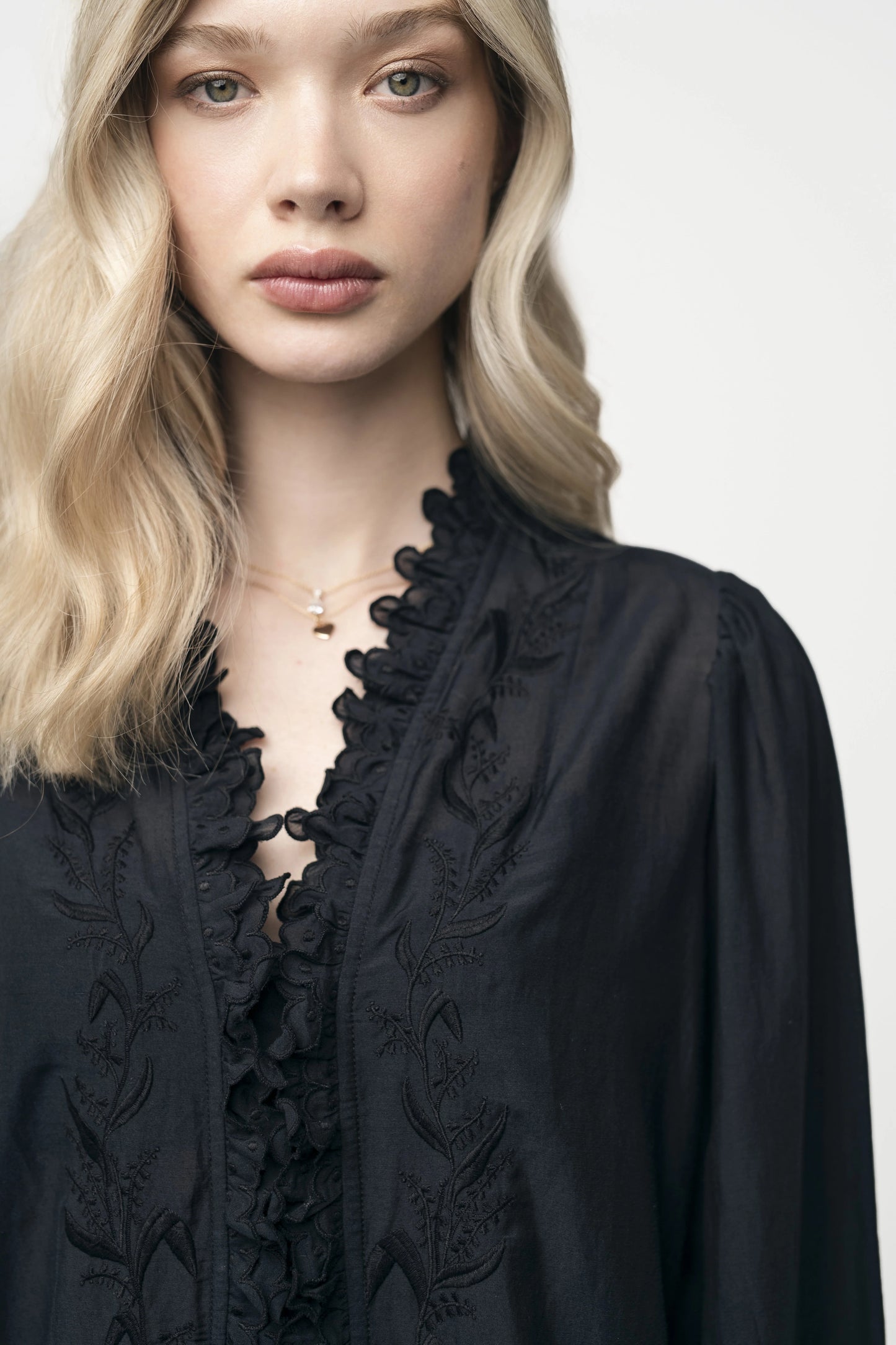 Olivia Blouse Black