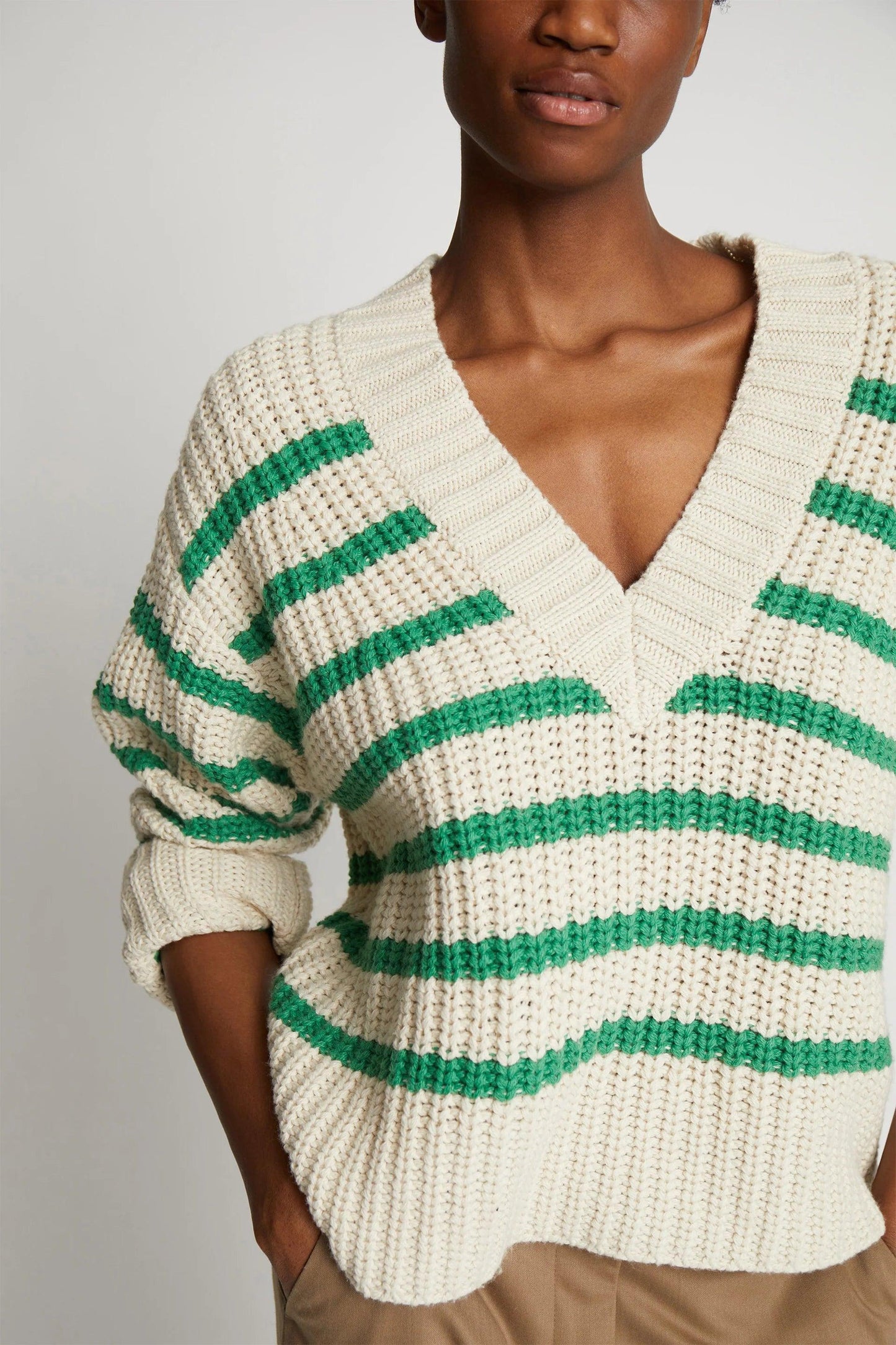 Organize Sweater Green - No22 Damplassen