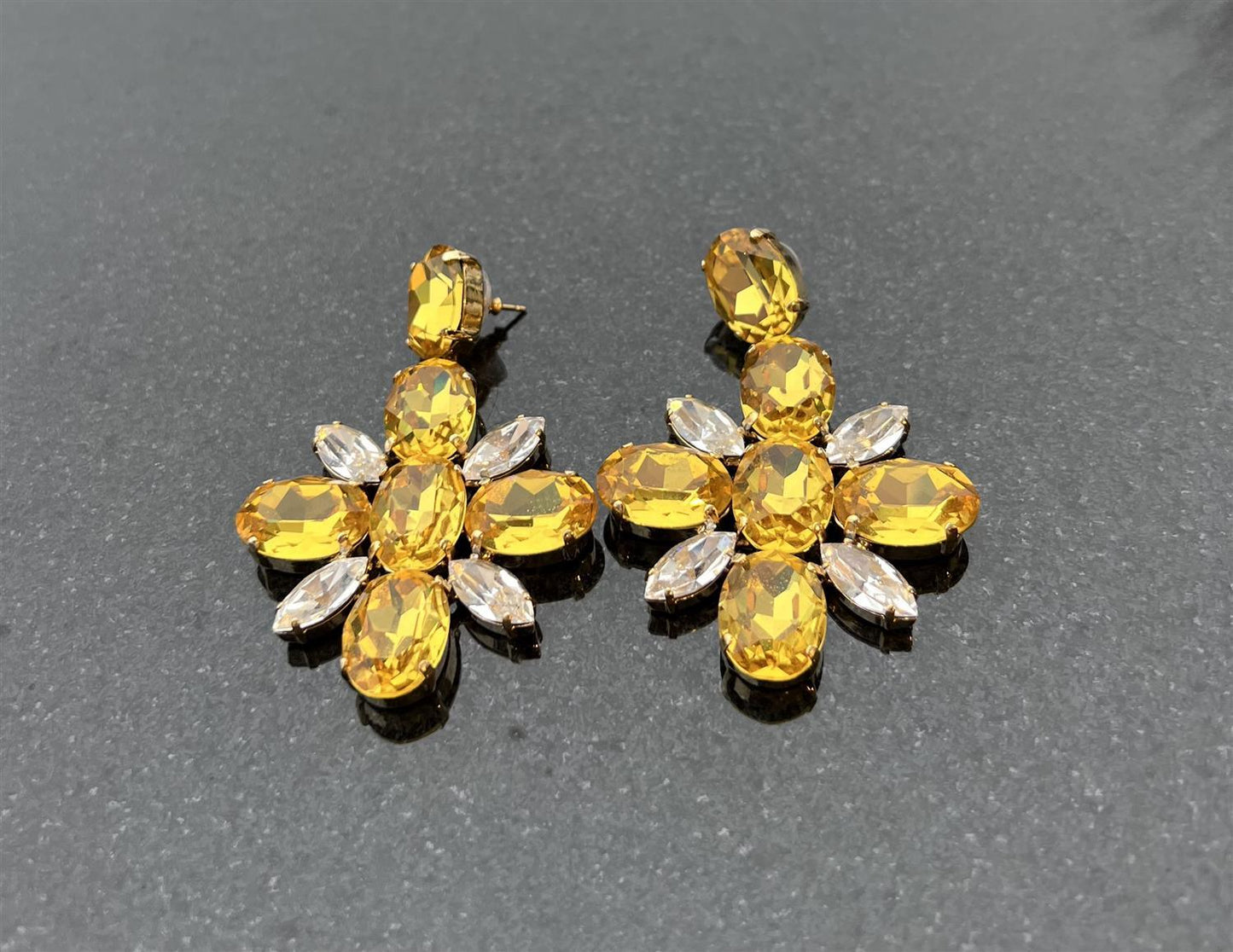 Orthodox Light Topaz Earrings - No22 Damplassen