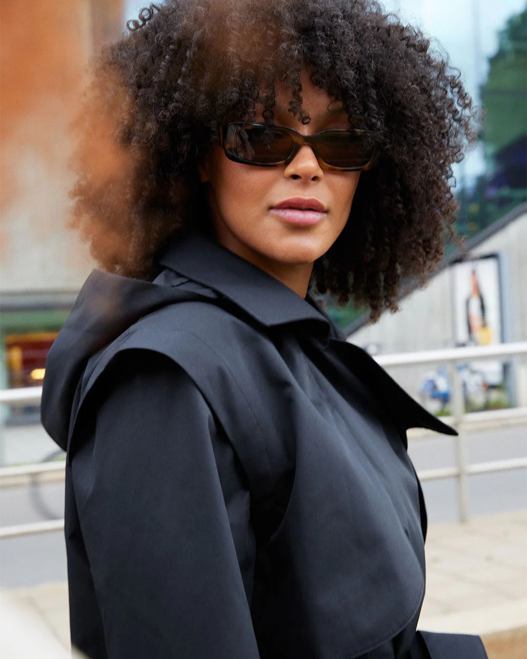 Regndråpe Trench Coat Black - No22 Damplassen