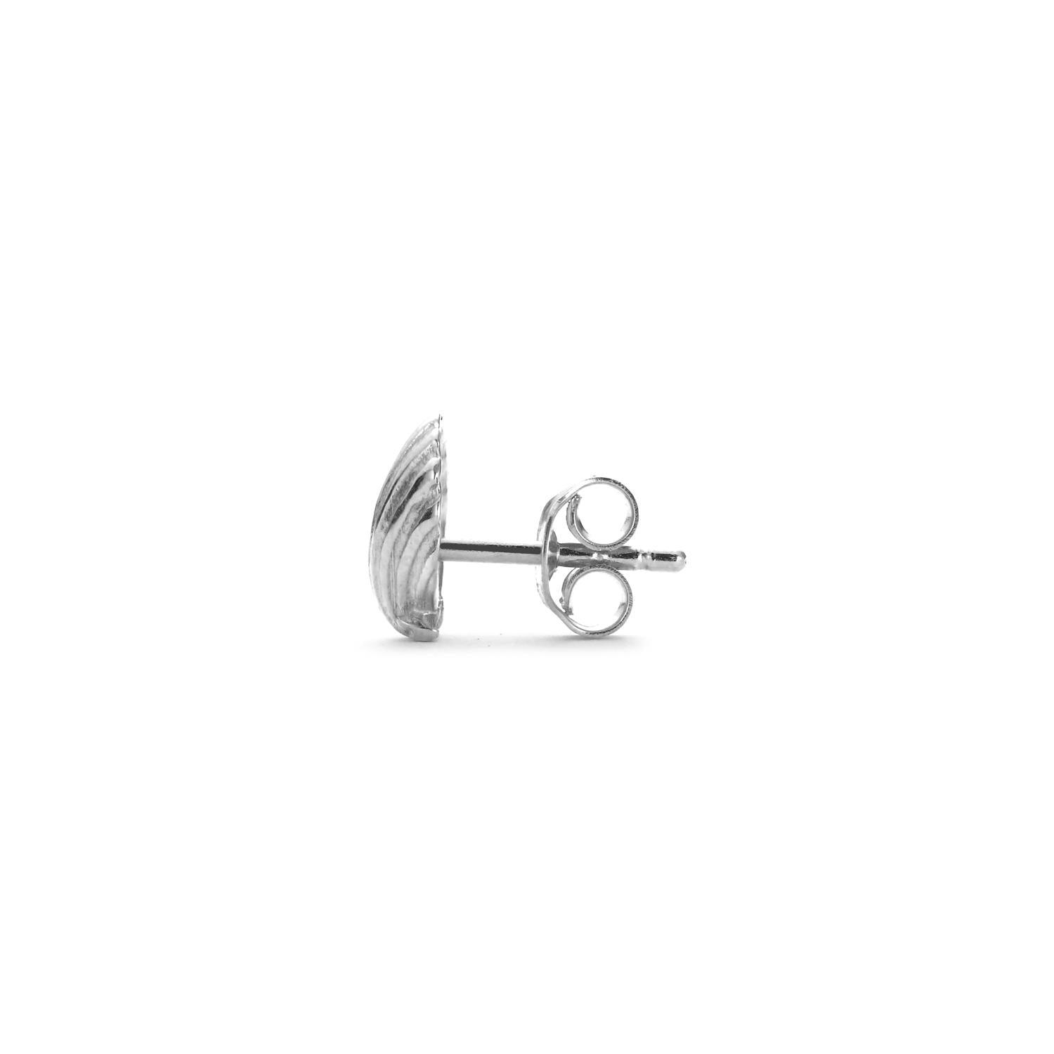 Salon Scallop Earstuds Silver - No22 Damplassen