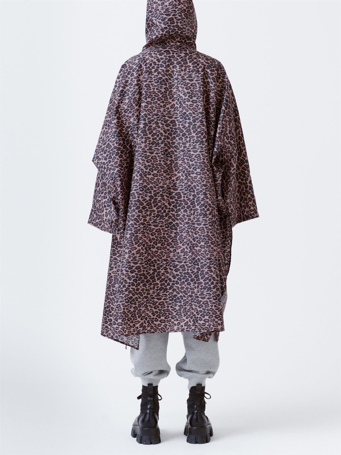 Munthe - Scarlett Poncho Camel - No22 Damplassen