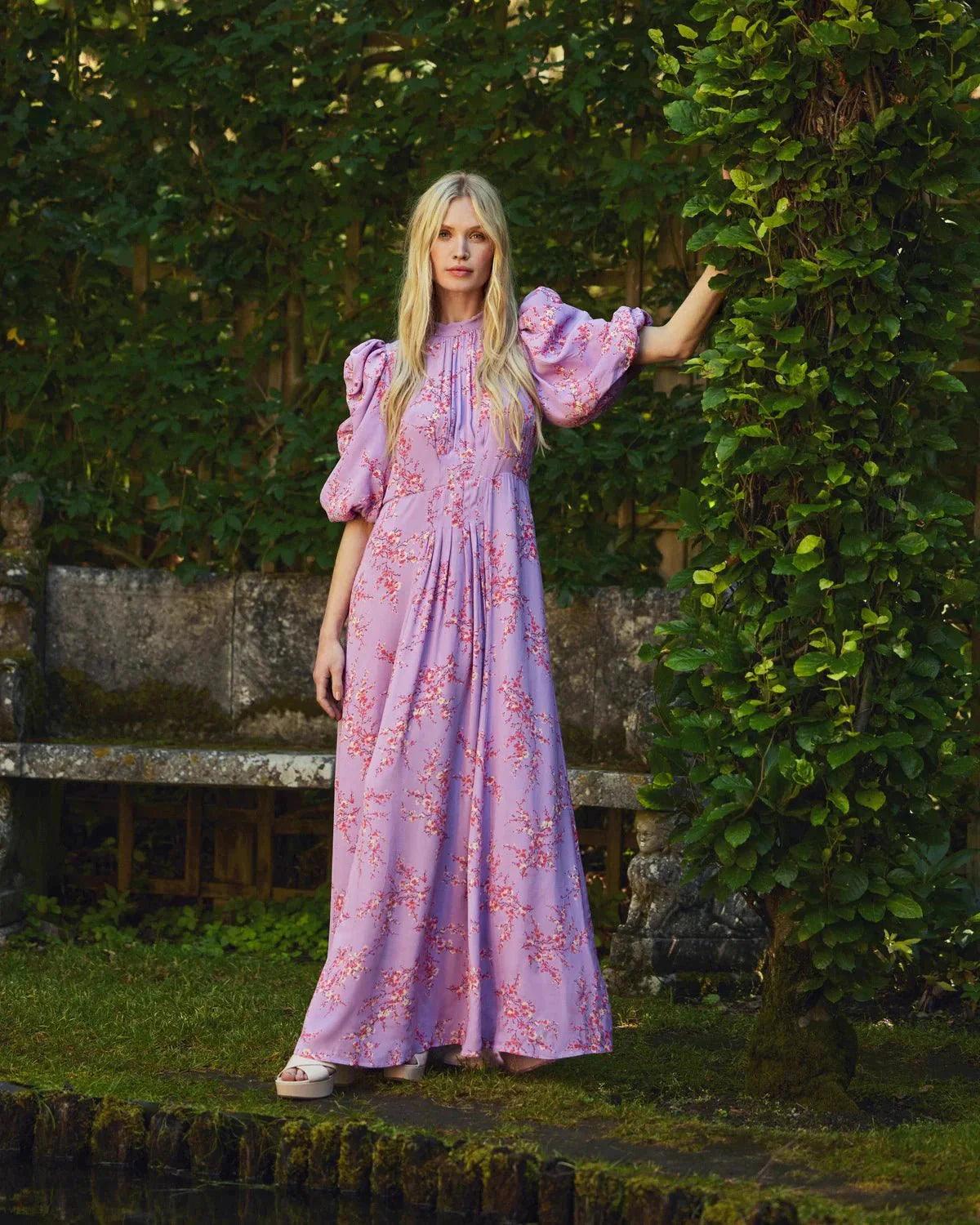 Spring Tieback Gown Cherry Blossom - No22 Damplassen