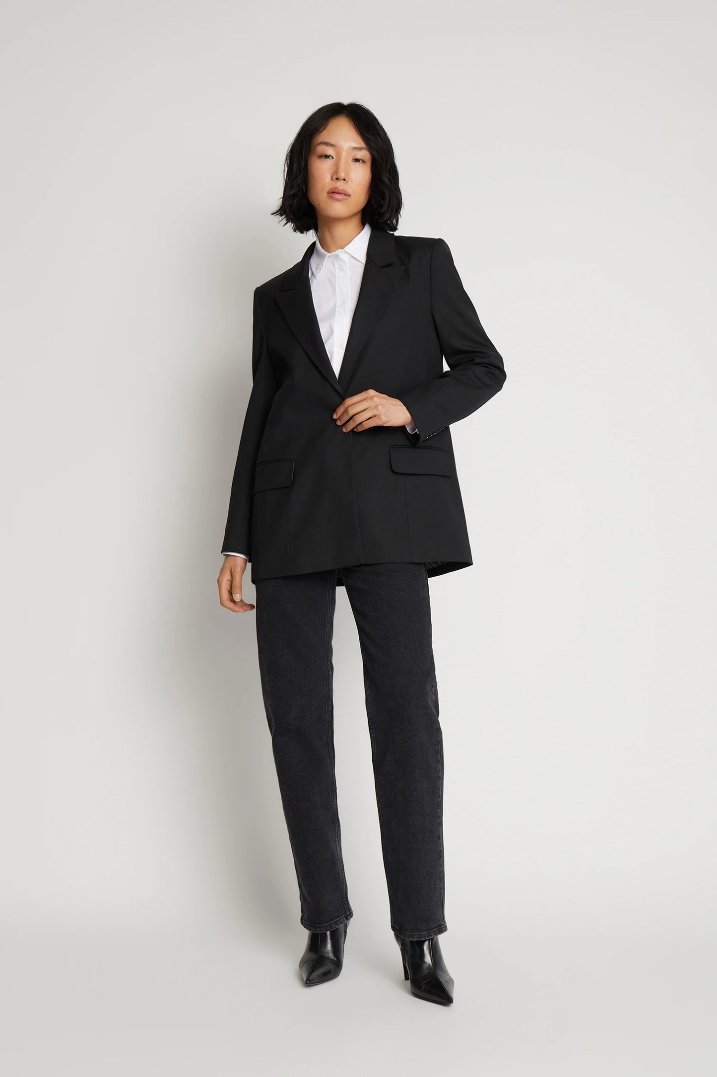 Sussima Blazer Black - No22 Damplassen