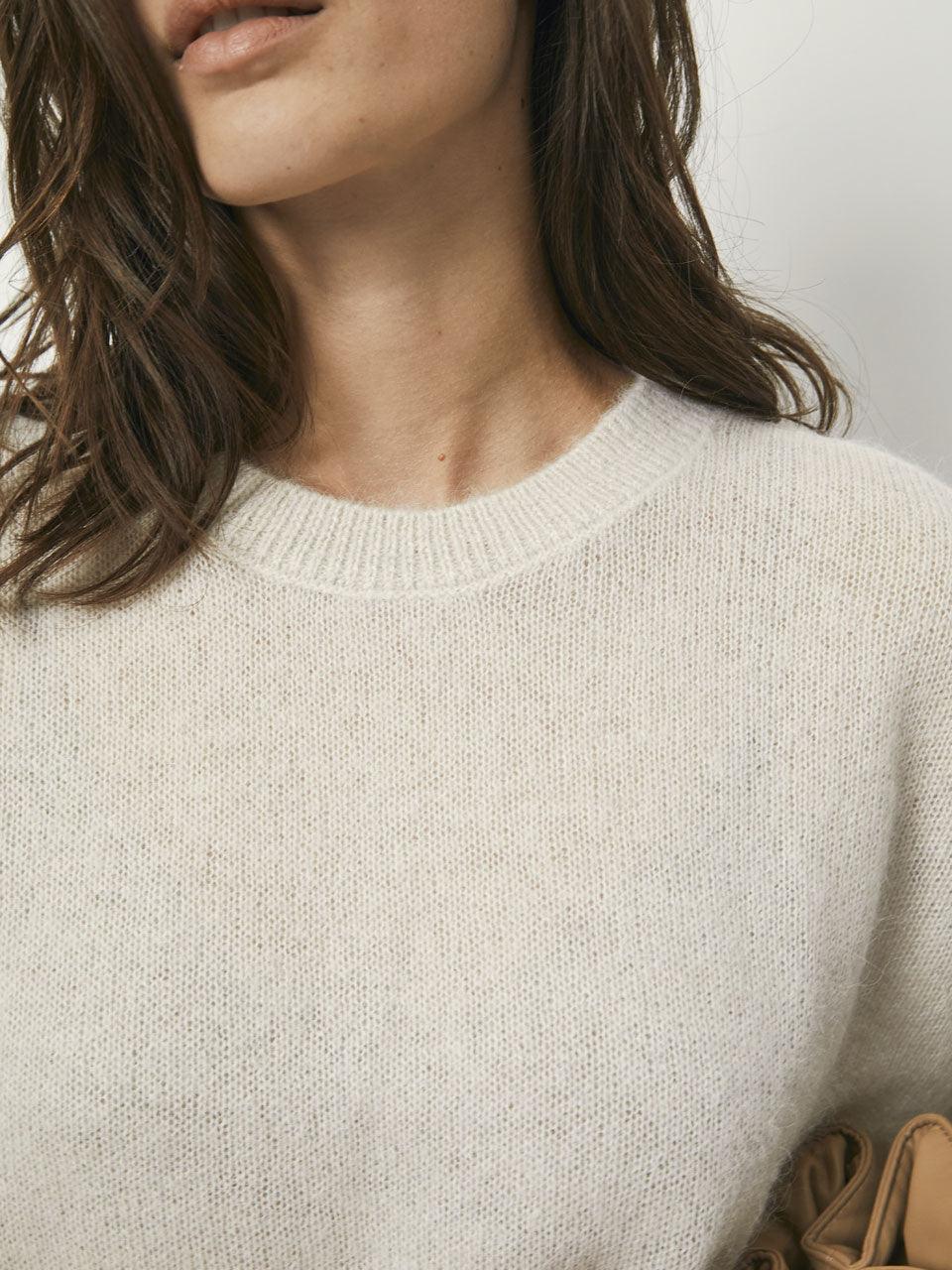 Hiaru Relax Sweater Whisper Chalk - No22 Damplassen