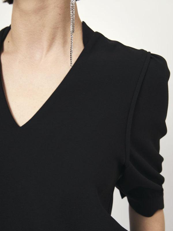 Malina V-Neck Top Raven