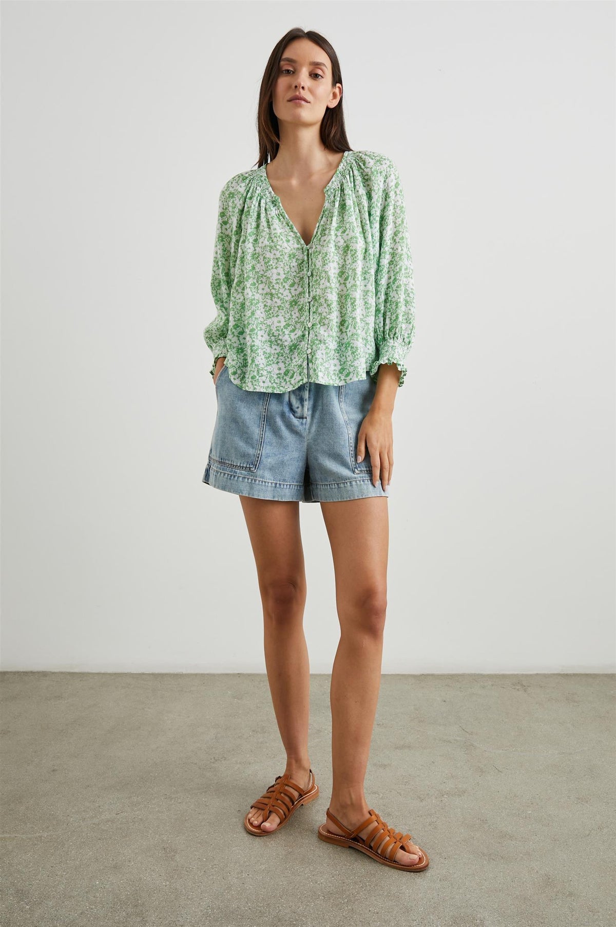 Mariah Shirt Green Texture Floral - No22 Damplassen