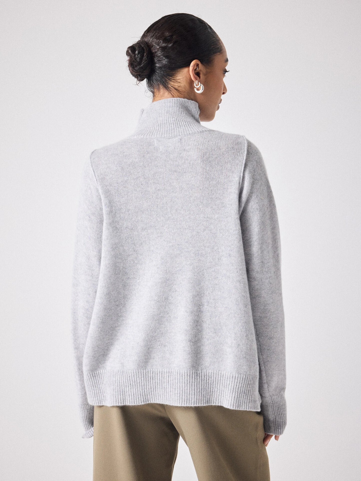 Vekina Sweater Moon