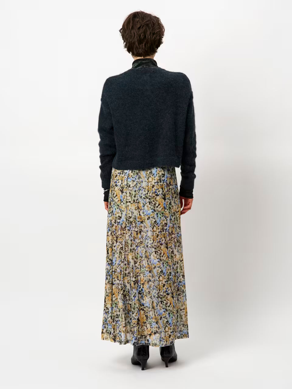 Ariama Crewneck Sweater Midnight Green