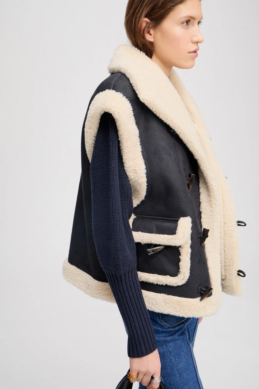 Lurple Vest Black