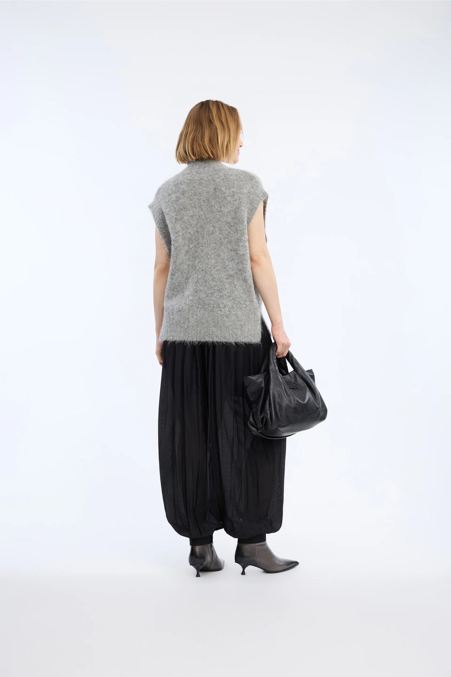 Vurulia Knit Grey