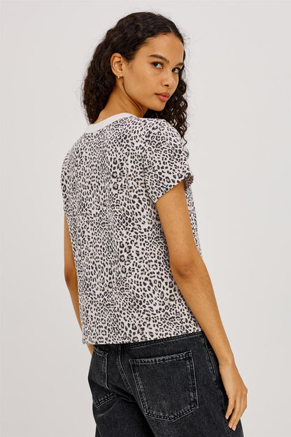 Girlfriend Tee Ecru Cheetah