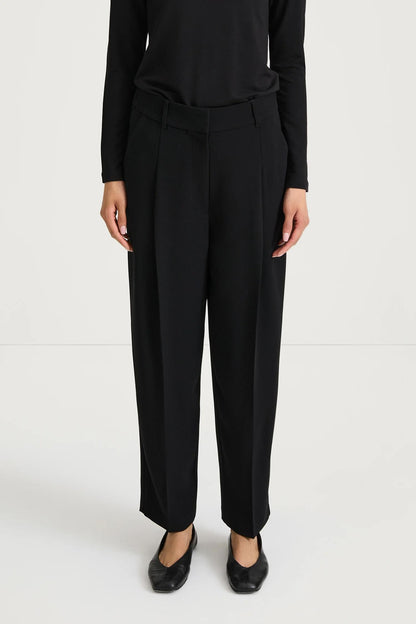 Berga Pant Black