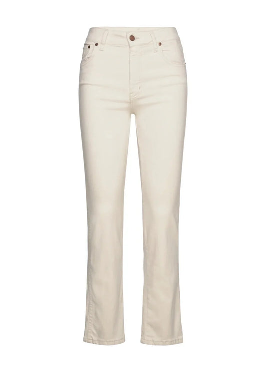 Malena Megalia Crudo