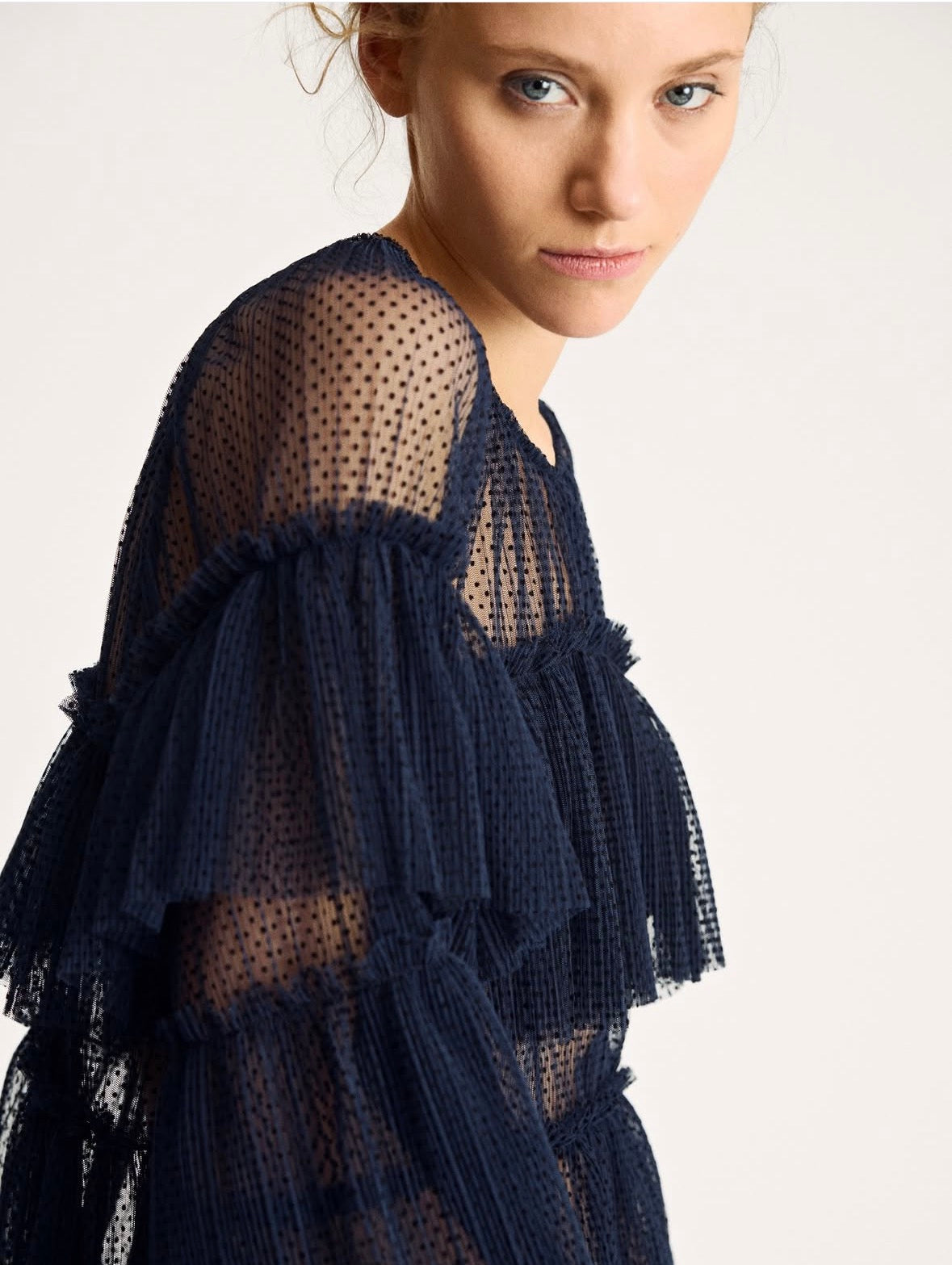 Naria Blouse Navy