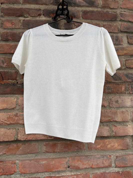 Anne Puff Tee Cream