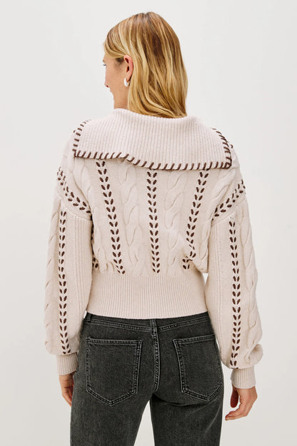 Lune Oatmeal Brown With Stitch