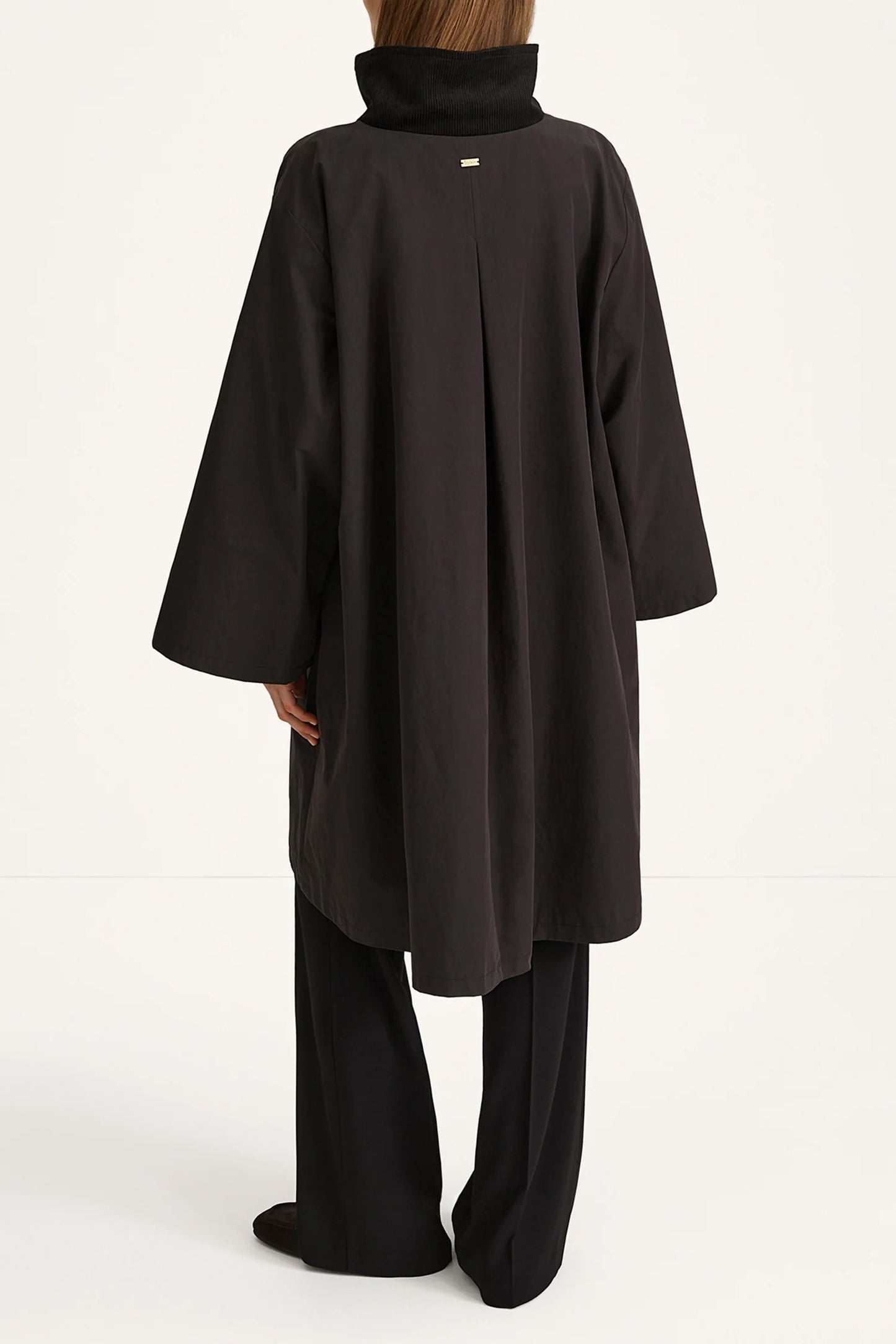 Sable Coat Black