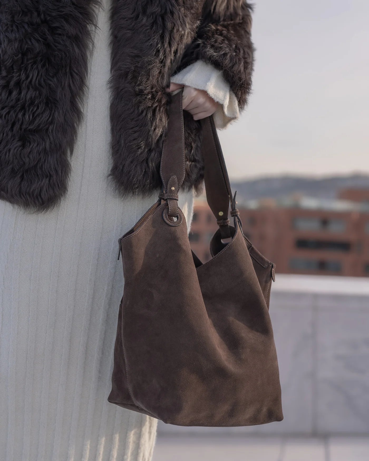 Soho Shoulder Bag Umber Suede